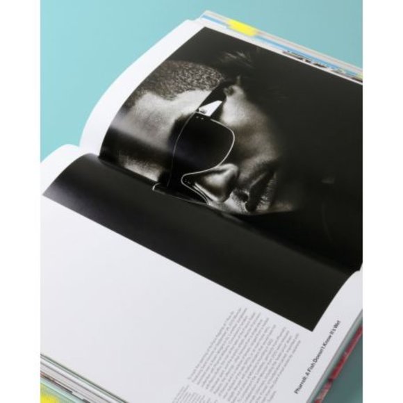 Pharrell: A Fish Doesn´t Know It´s Wet - Picture 2 of 7